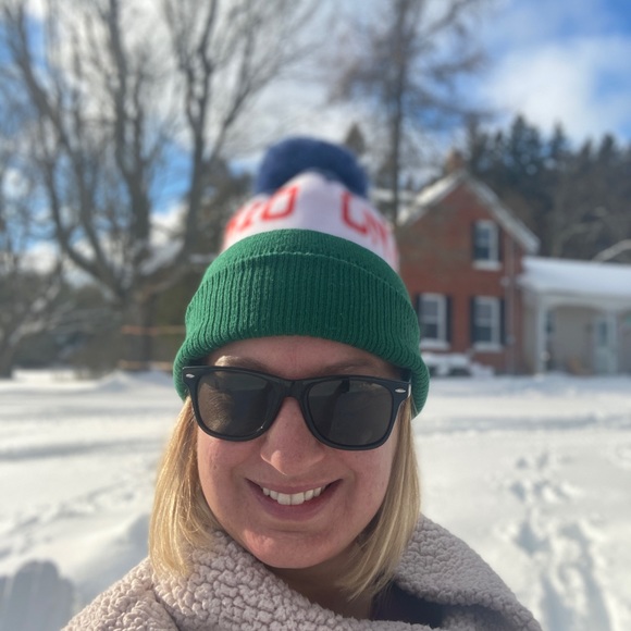 Meet your Posher, Alanna - Picture 1 of 1